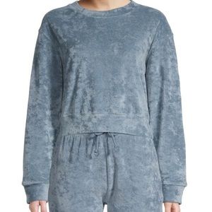 Noize Tabitha Velour Cropped Blue Sweatshirt